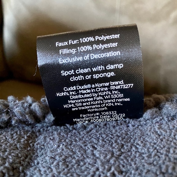 Cuddl Duds Cuddle Weather Sherpa Throw Pillow - Picture 5 of 6